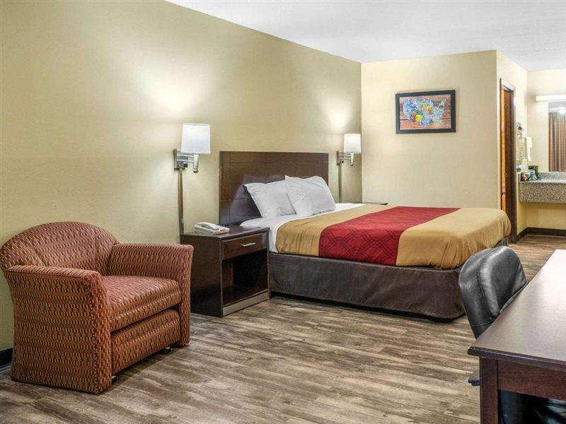 Econo Lodge Near Missouri University Of Science And Technology Ролла Экстерьер фото