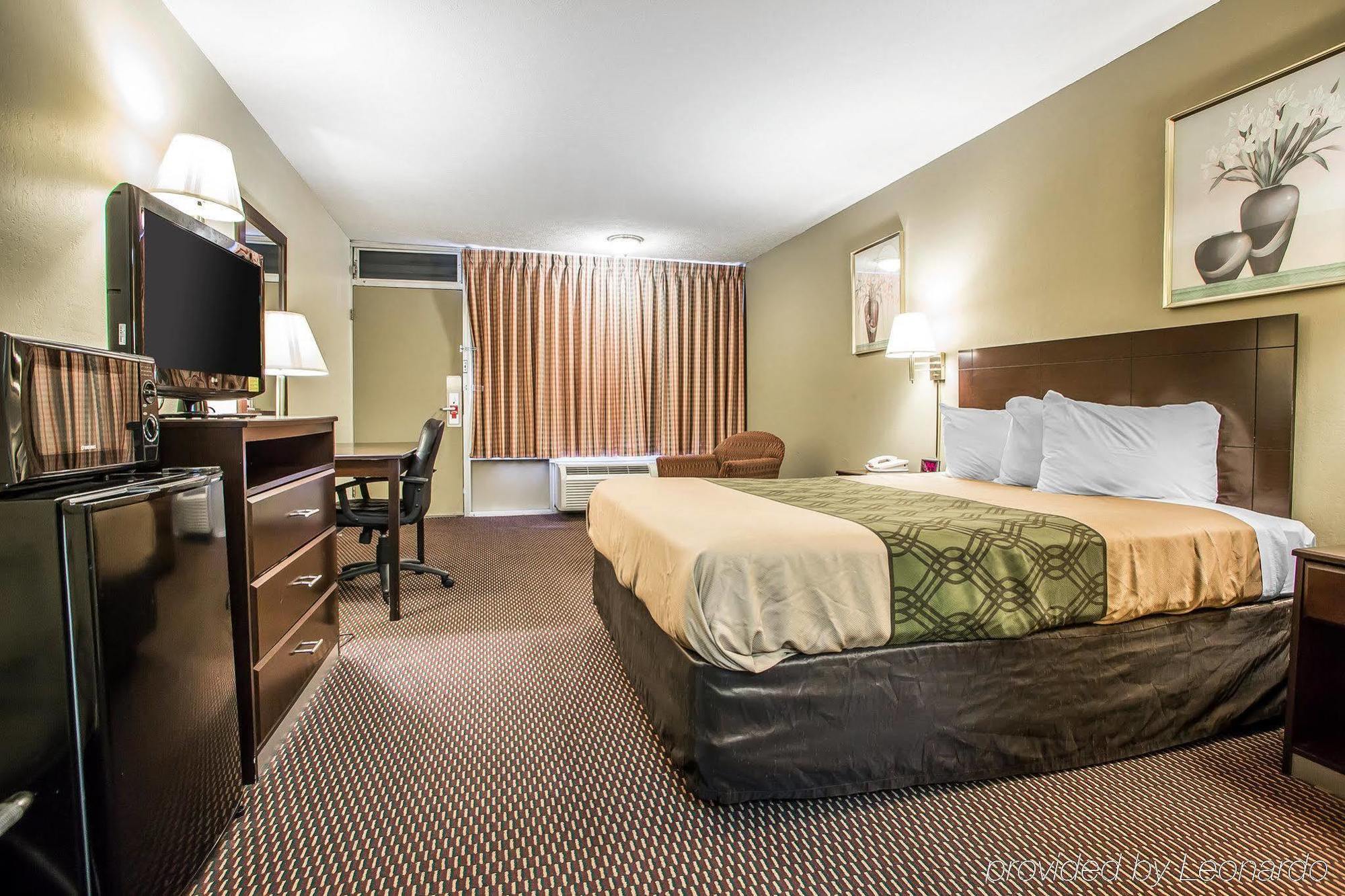 Econo Lodge Near Missouri University Of Science And Technology Ролла Экстерьер фото