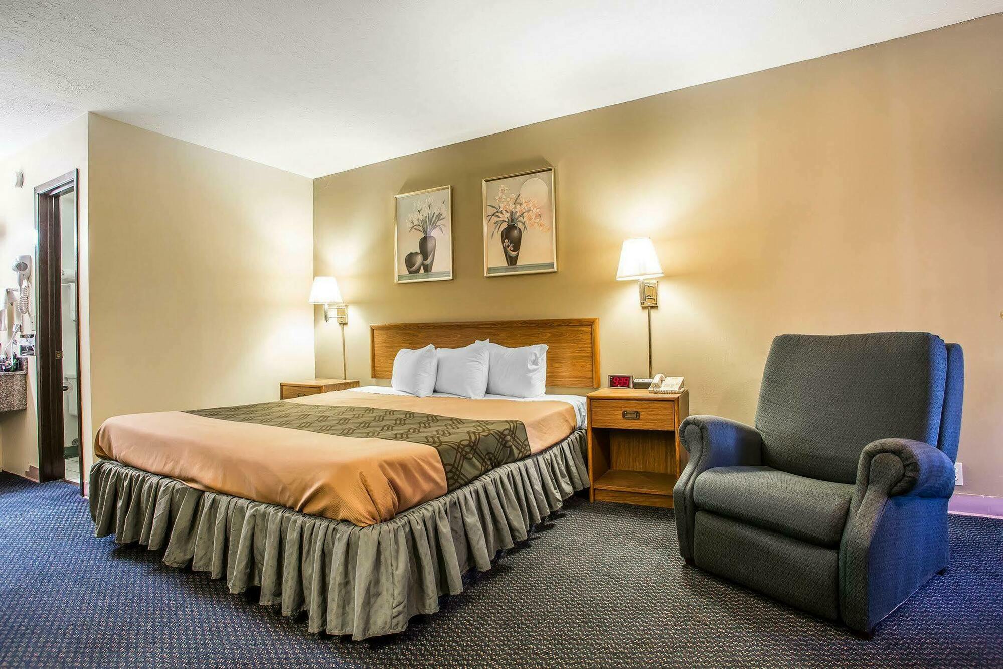 Econo Lodge Near Missouri University Of Science And Technology Ролла Экстерьер фото
